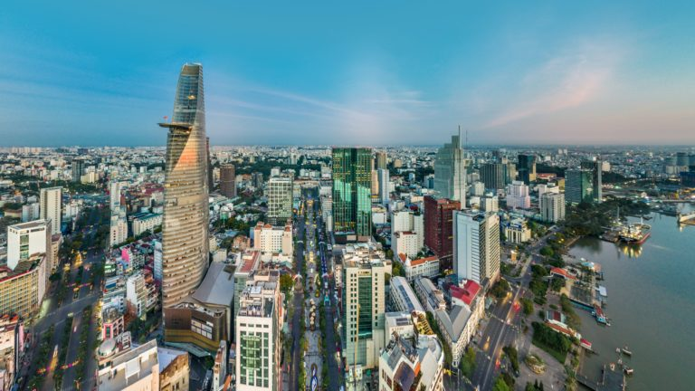 通过提供越南市场准入的国际券商投资越南股市 - Ultima Markets
