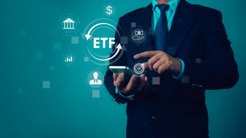 How Does an ETF Make Money? 2 Core Methods Explained for 2026